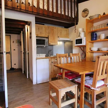 Apartment 2 Pieces Avec Mezzanine, Balcon, Et Acces Direct Aux Pistes - Vieil Alpe - Fr-1-405-80